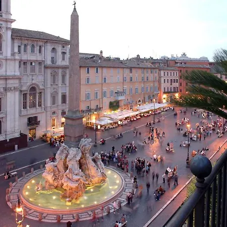 Pantheon Charming * Rome
