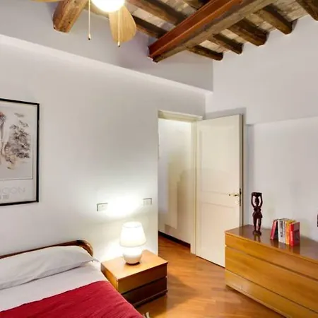 Pantheon Charming Appartement