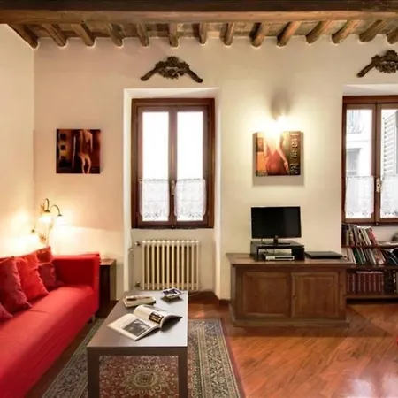 Pantheon Charming Apartment *