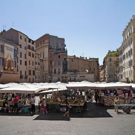 Pantheon Charming *