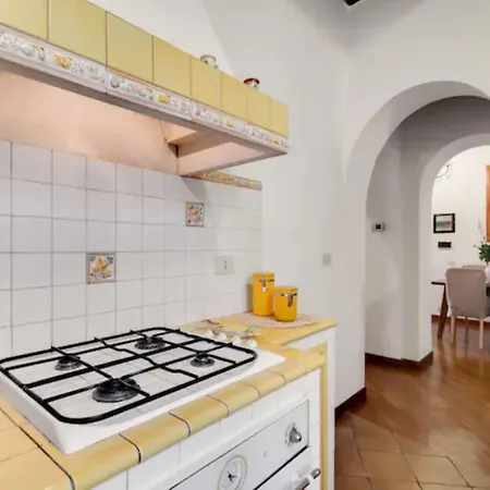 Pantheon Charming Apartman *